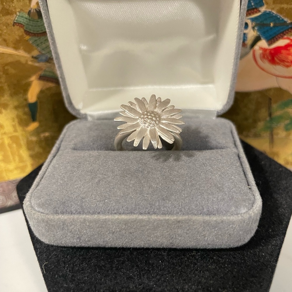 Sterling Silver Flower Ring